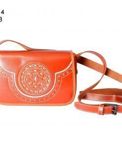 Bolso de piel engrasada con dibujo picado