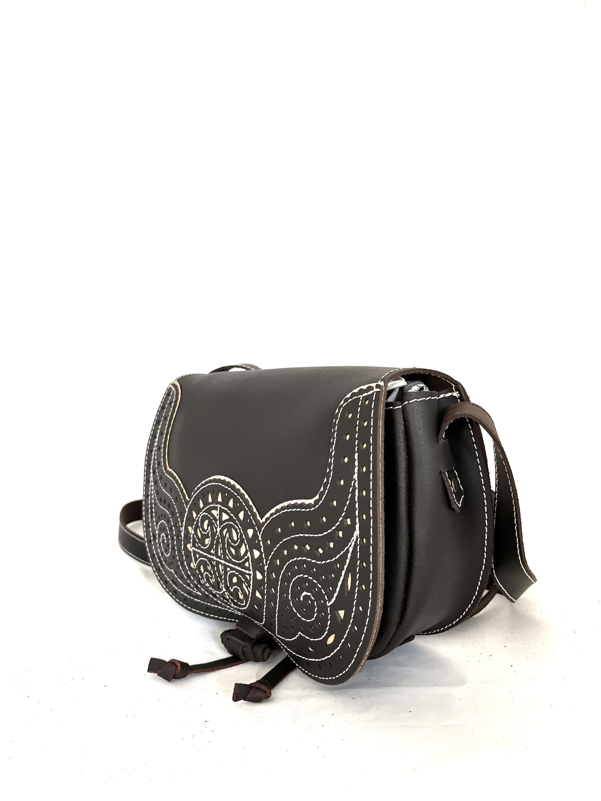 Bolso Media Luna Picado de Cuero