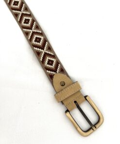 Cinturón de piel tejidos
