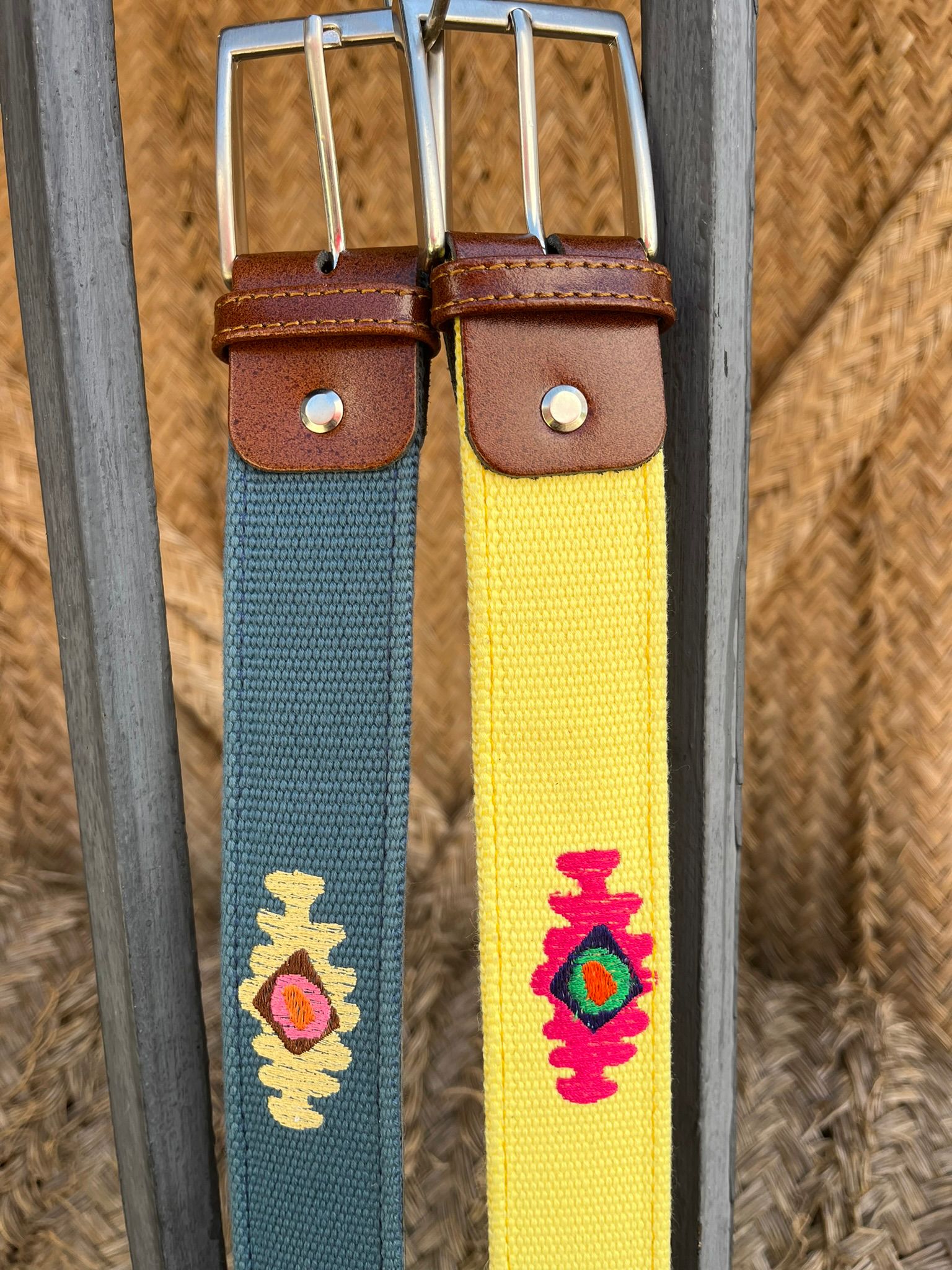 Cinturón de Tela Bordado